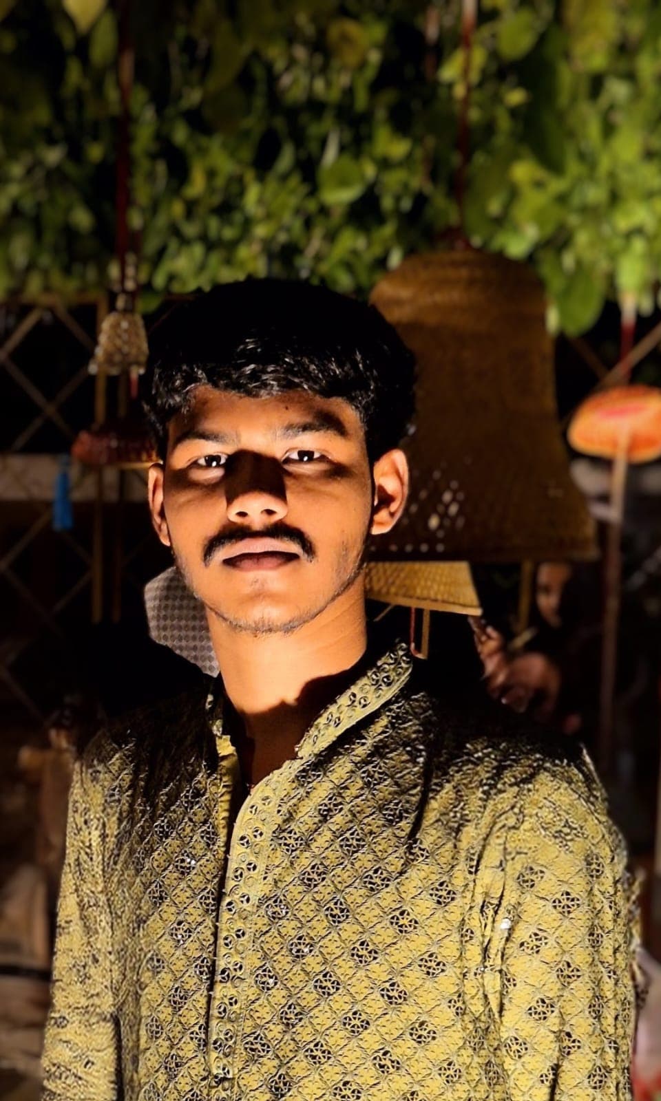 Om profile